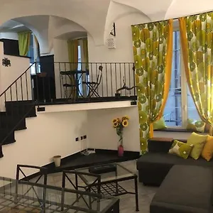 ca-de-banchi.hotelitalianriviera.com/
